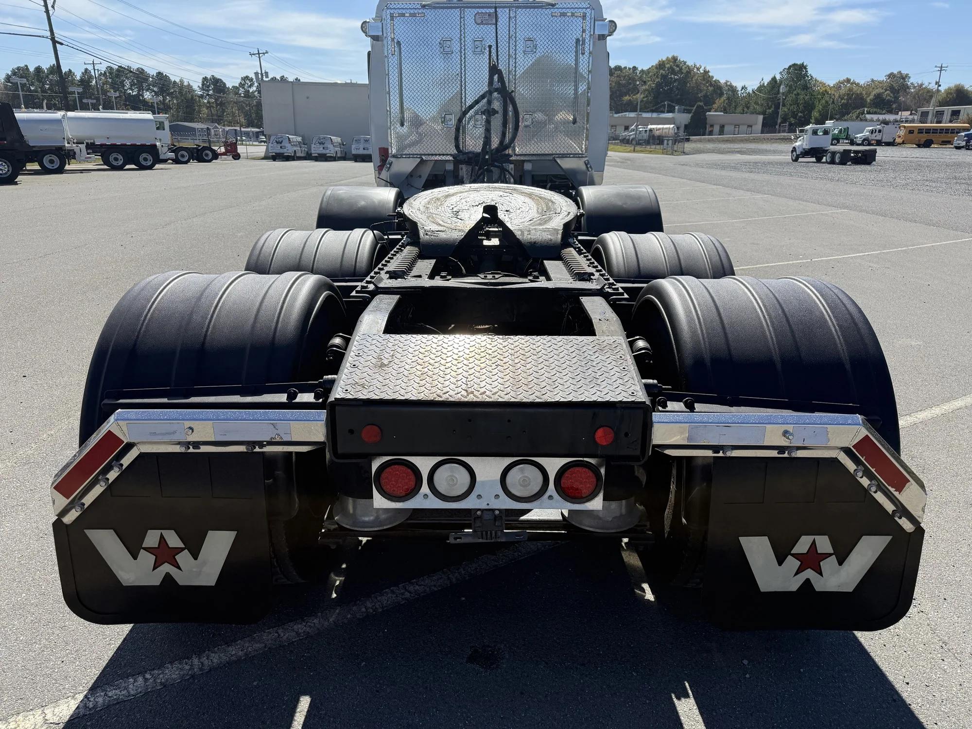 2021 Western Star 4900 in Rock Hill, SC — photo 5