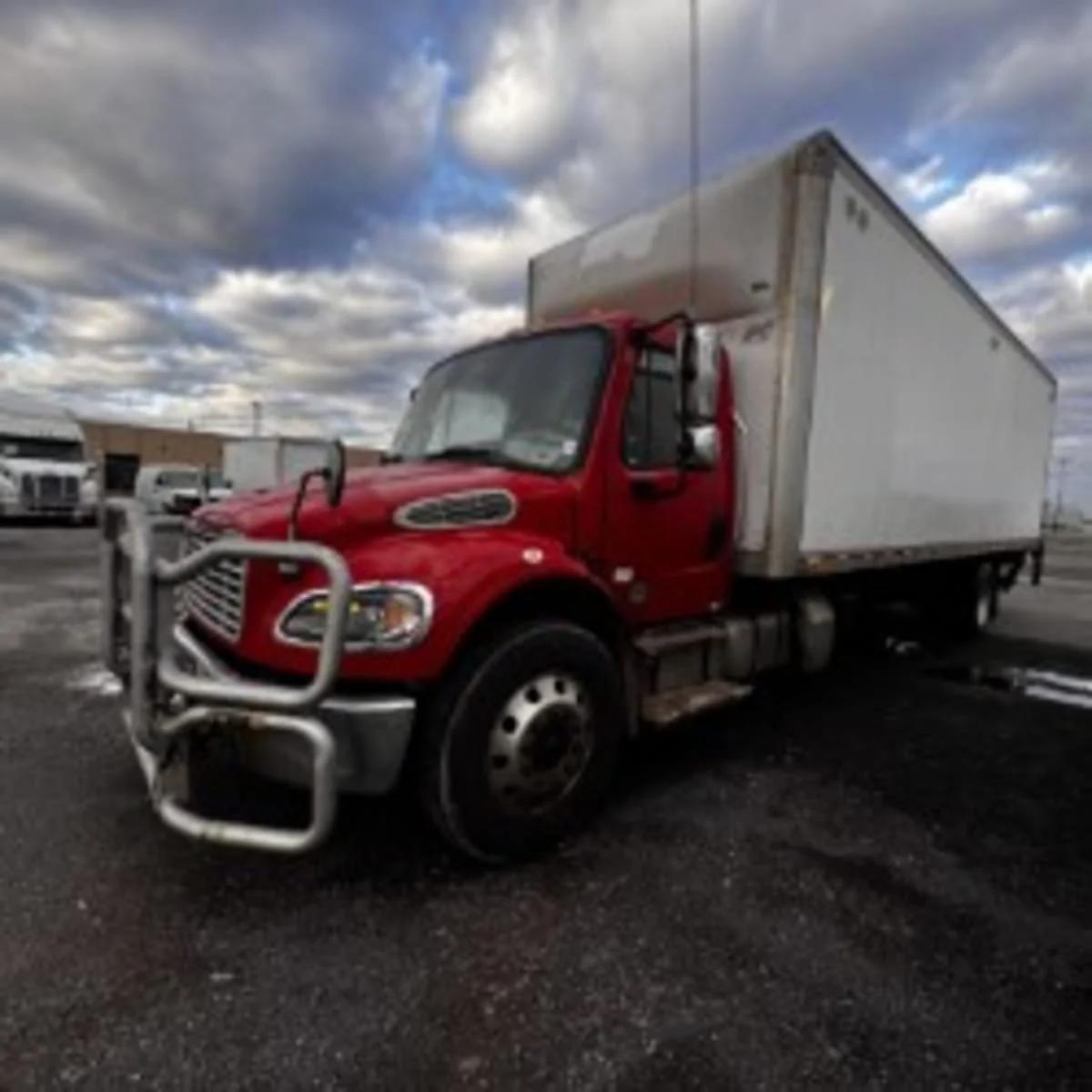 2022 Freightliner M2 106 in Syracuse, NY — photo 3