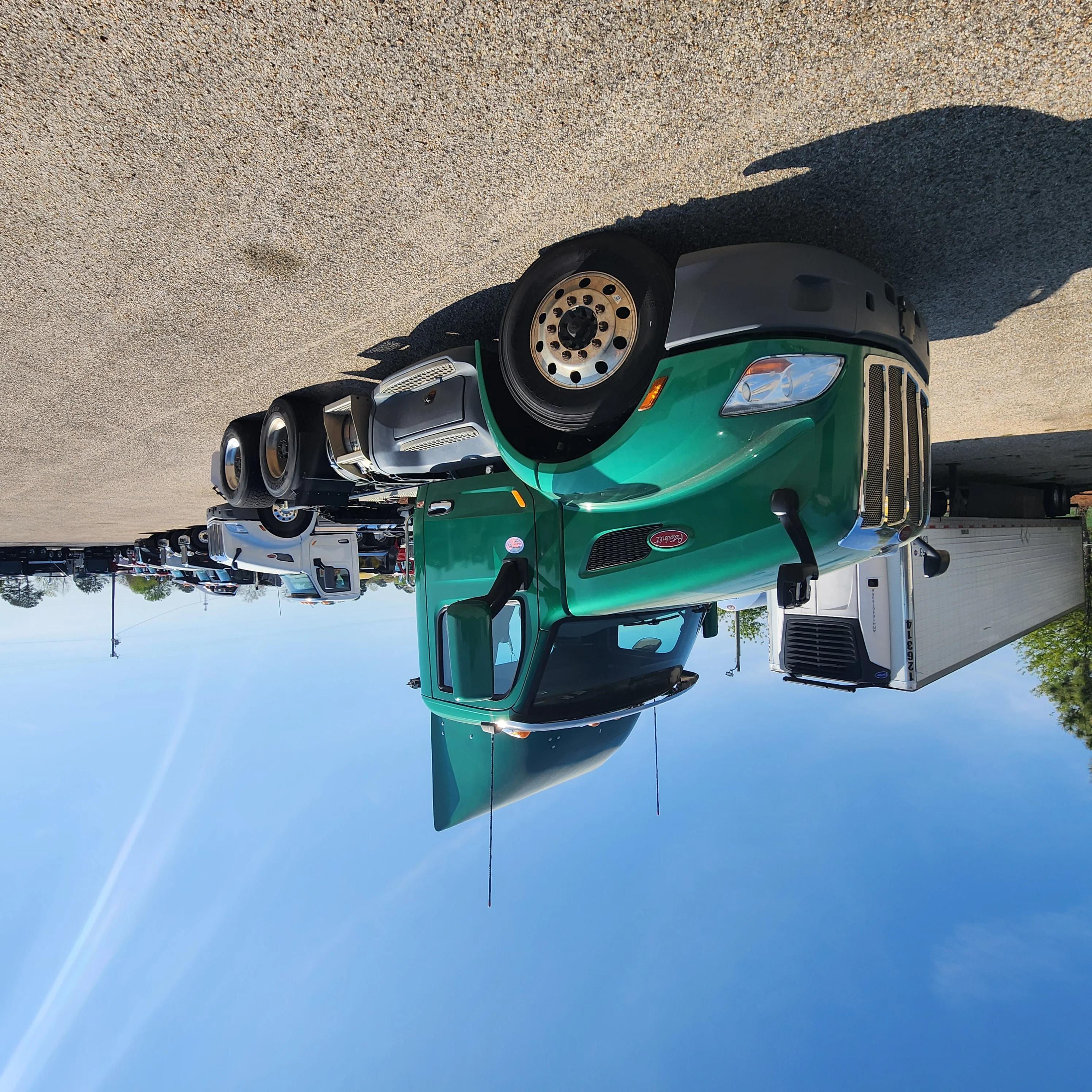 2020 Peterbilt 579 in Dunn, NC