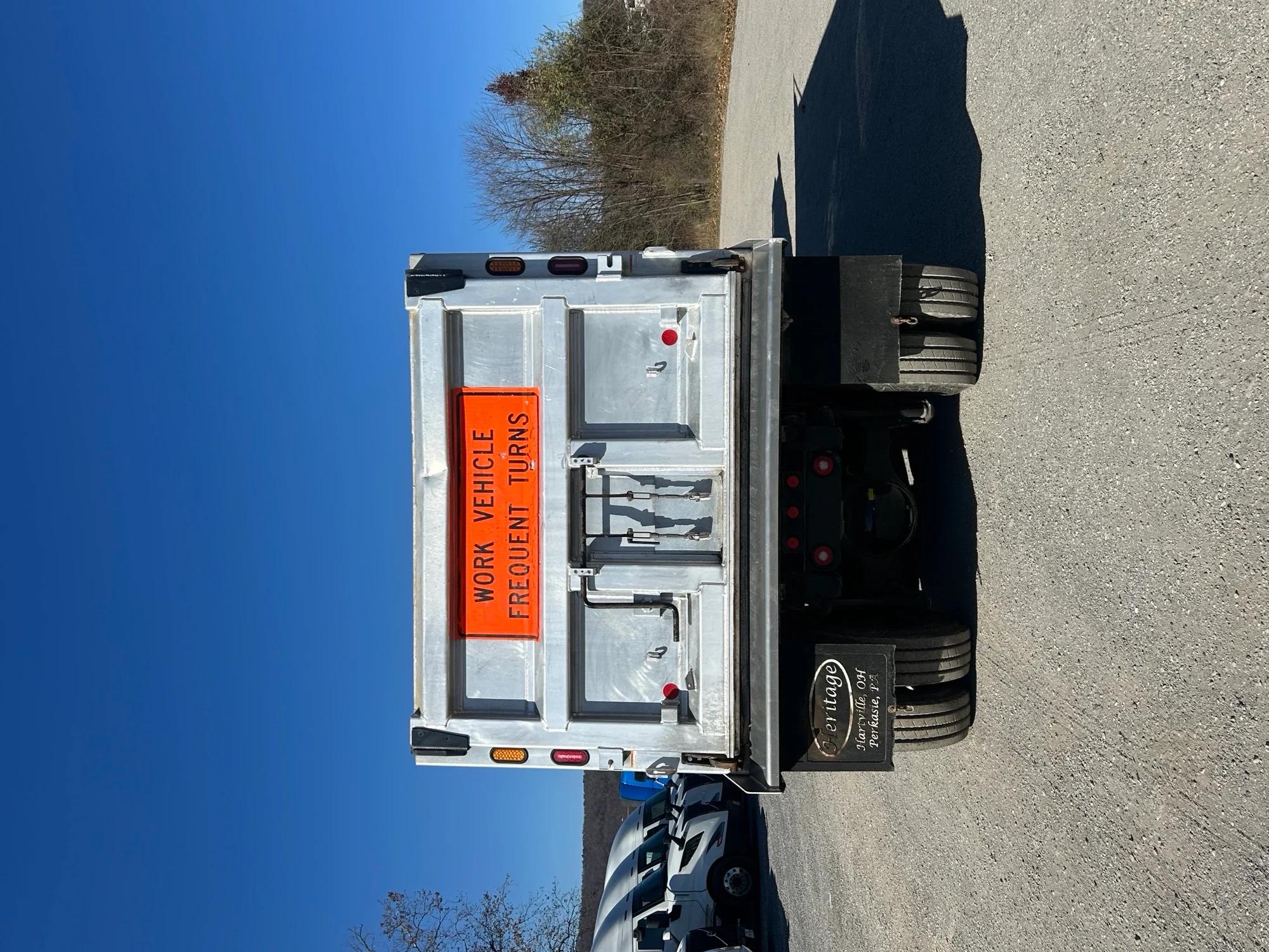2024 Volvo VHD 300 in ROANOKE, VA — photo 11