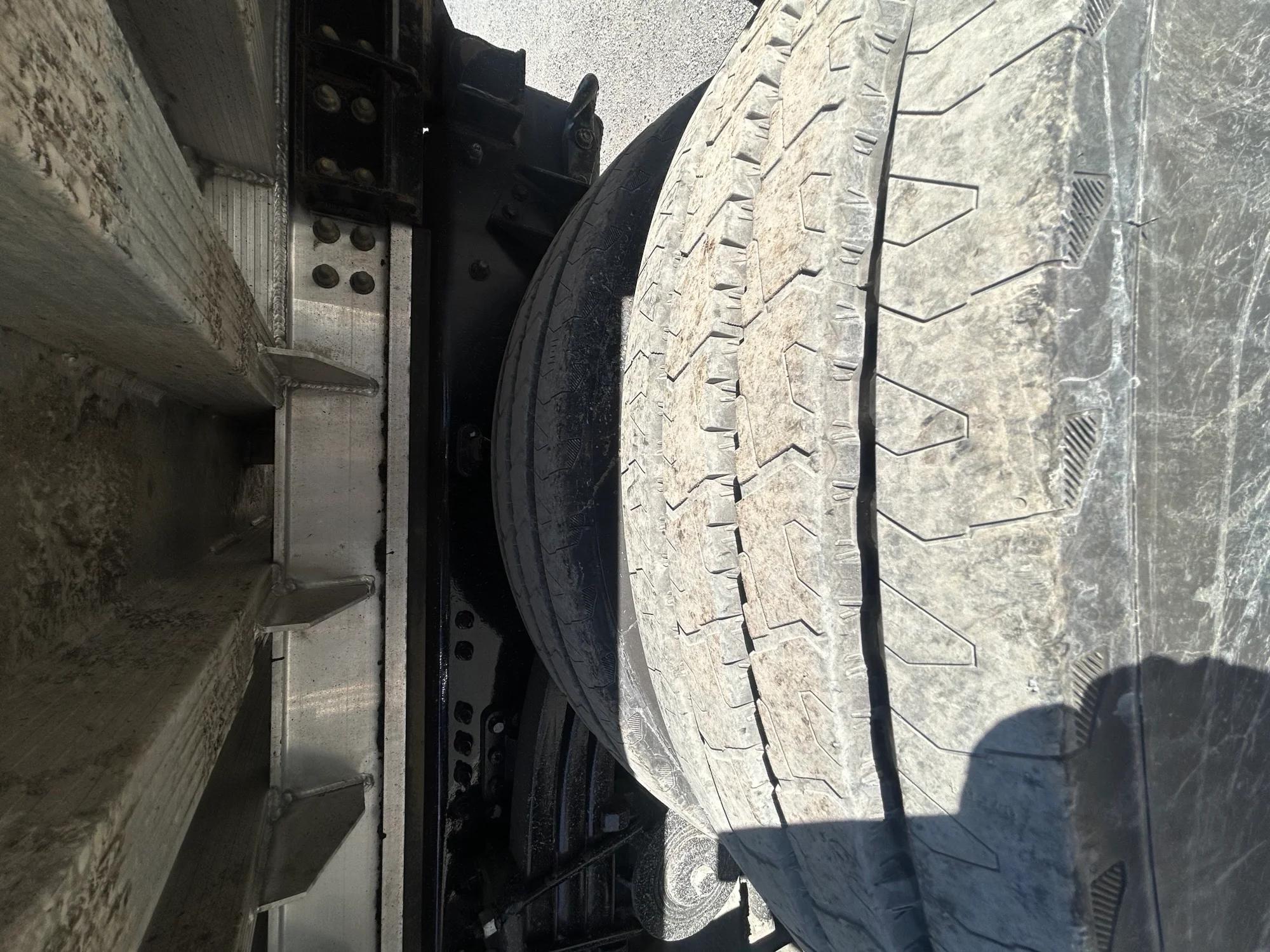 2024 Volvo VHD 300 in ROANOKE, VA — photo 21