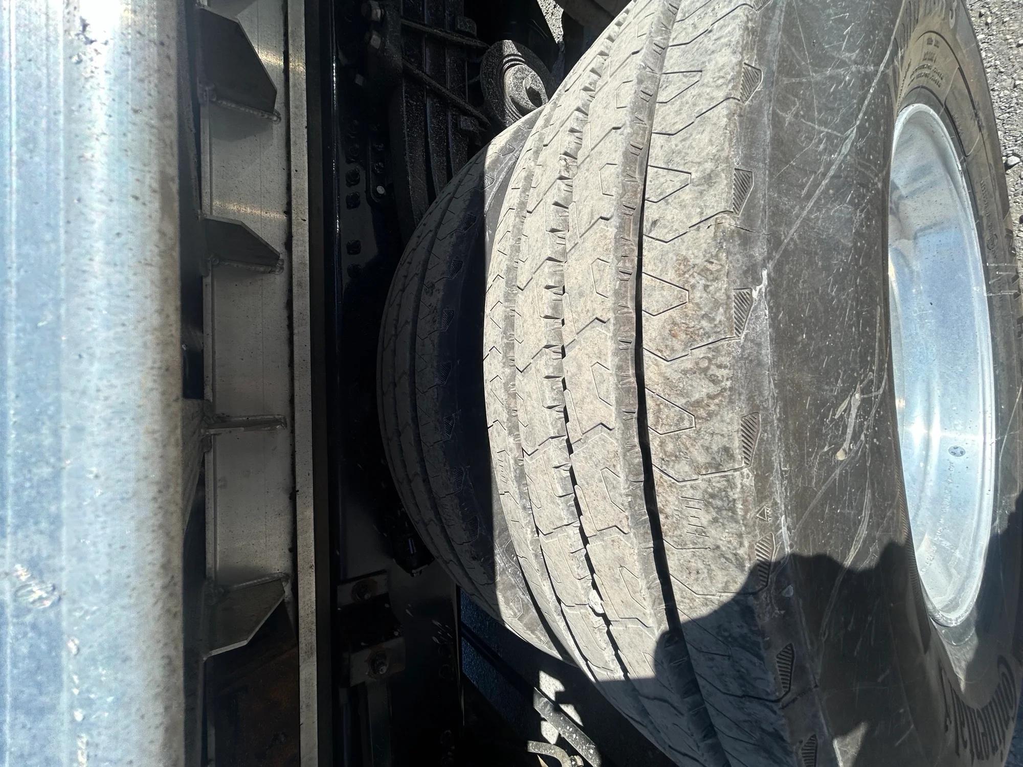 2024 Volvo VHD 300 in ROANOKE, VA — photo 22