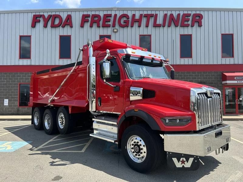 2026 Western Star 49X in Pittsburgh, PA — photo 2
