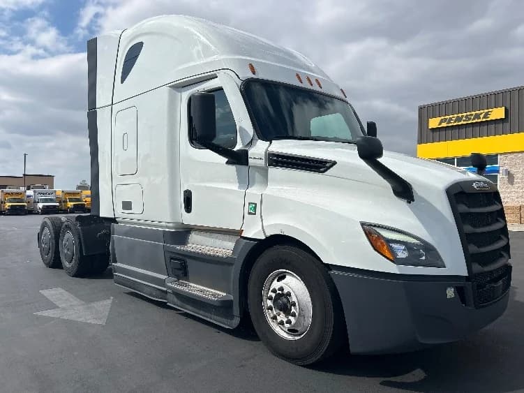 2023 Freightliner Cascadia in Fontana, CA