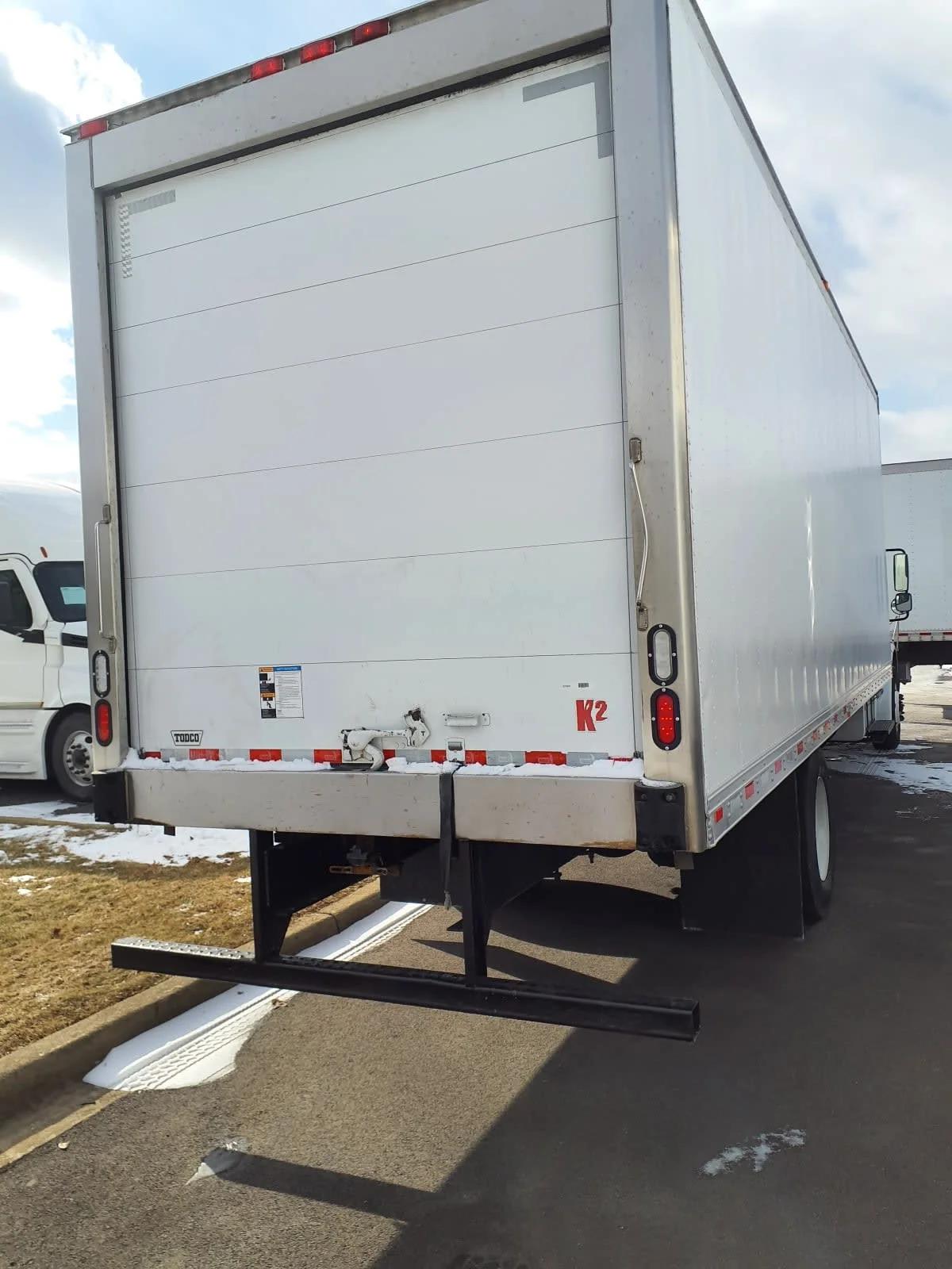 2019 Freightliner M2 106 in Bolingbrook, IL — photo 4