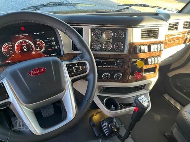 2026 Peterbilt 589 in Mccomb, MS — photo 10