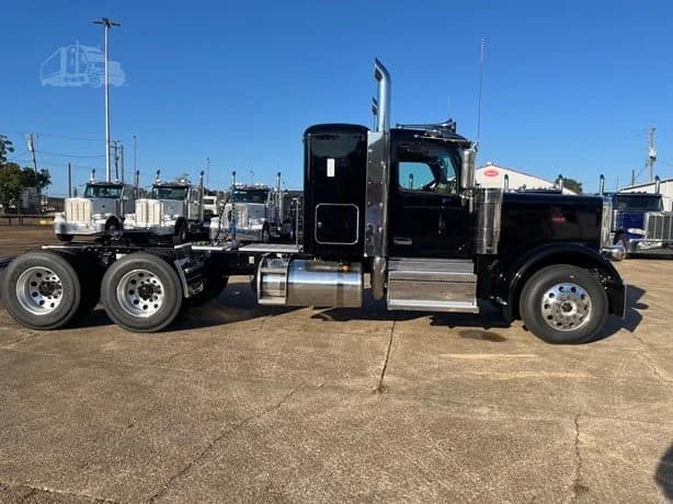 2026 Peterbilt 589 in Mccomb, MS — photo 5
