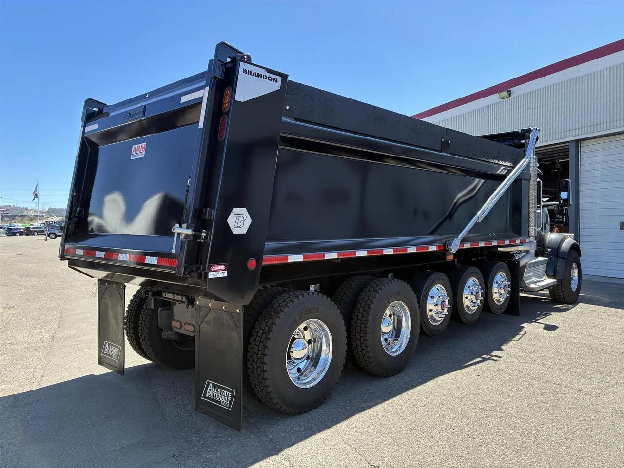 2026 Peterbilt 567 in South St. Paul, MN — photo 4