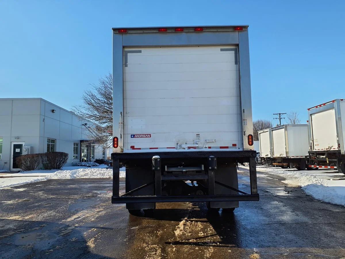 2018 Freightliner M2 106 in Bolingbrook, IL — photo 5