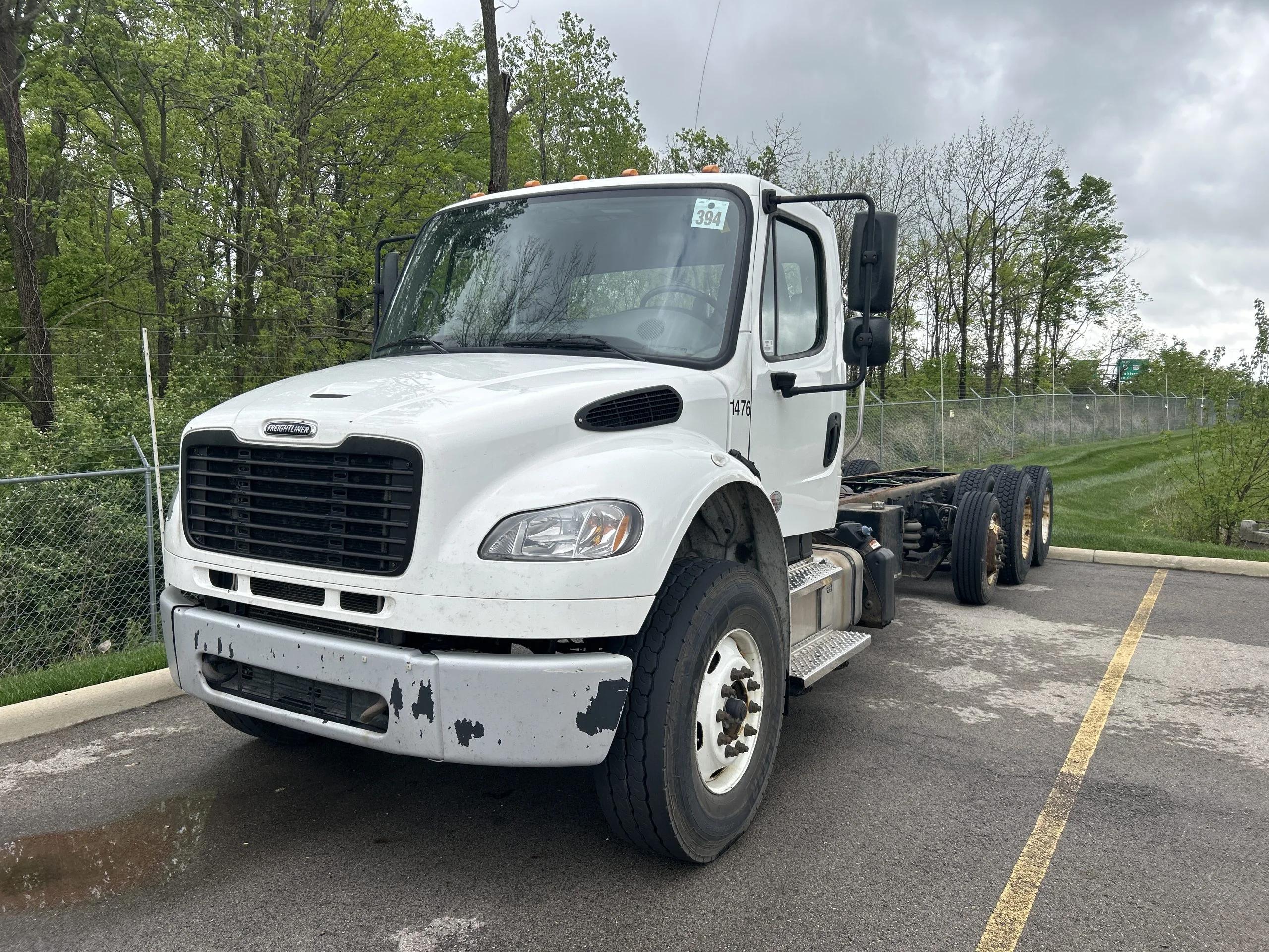 2022 Freightliner M2 106