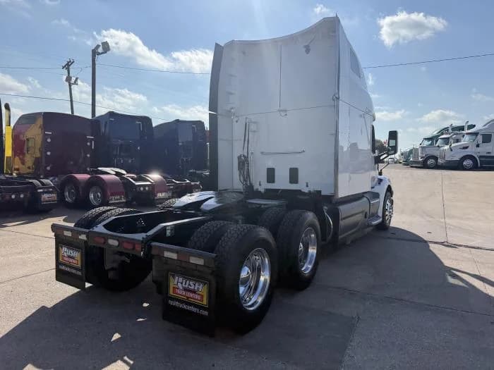 2021 Peterbilt 579 in Dallas, TX — photo 35