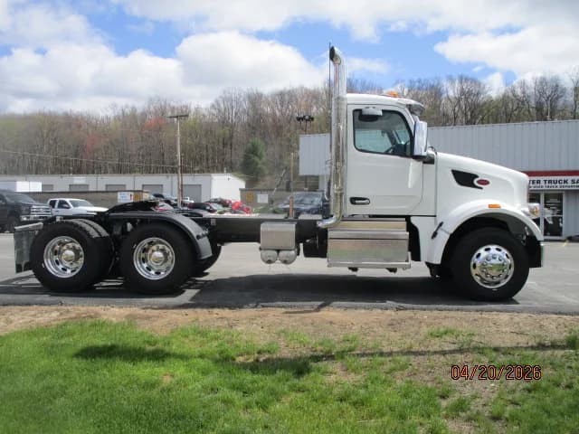 2026 Peterbilt 567 in BUTLER, PA — photo 6