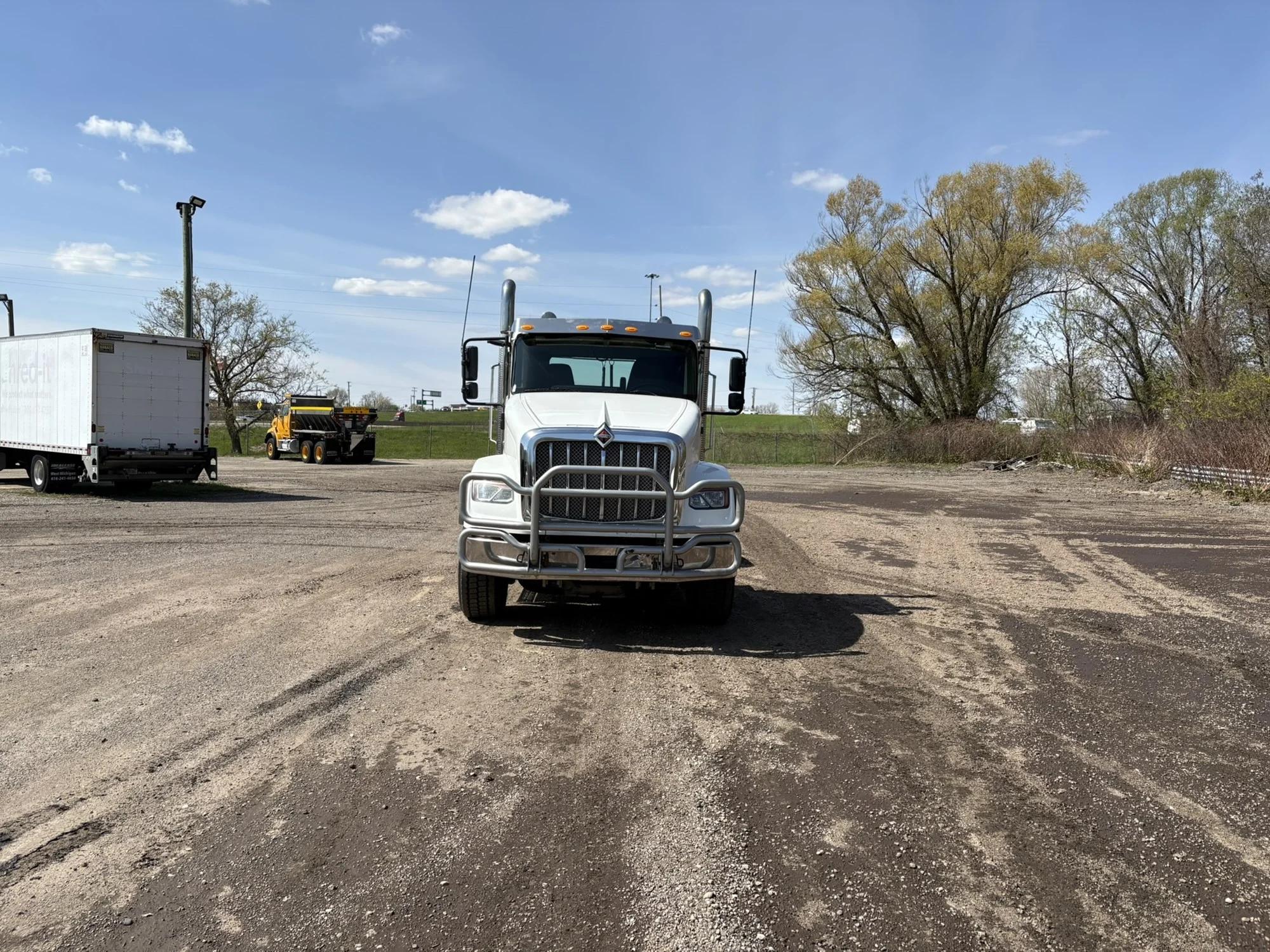 2019 International HX in West Michigan International, MI — photo 4