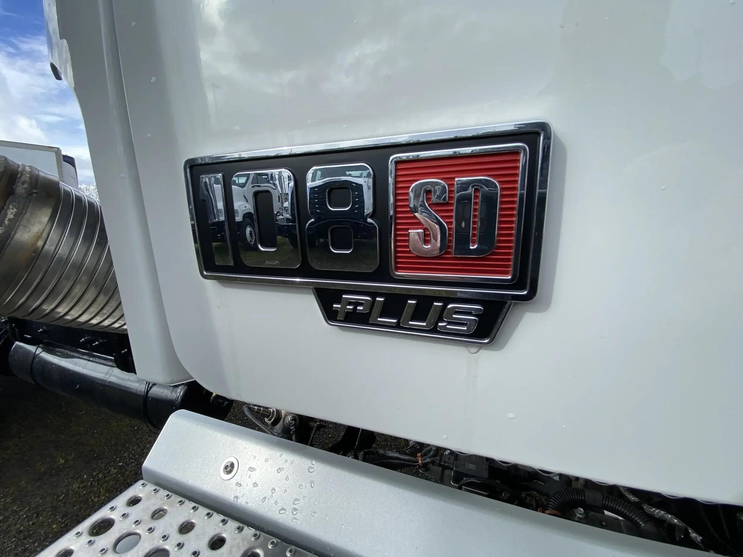 2025 Freightliner 108SD in Portland, OR — photo 15