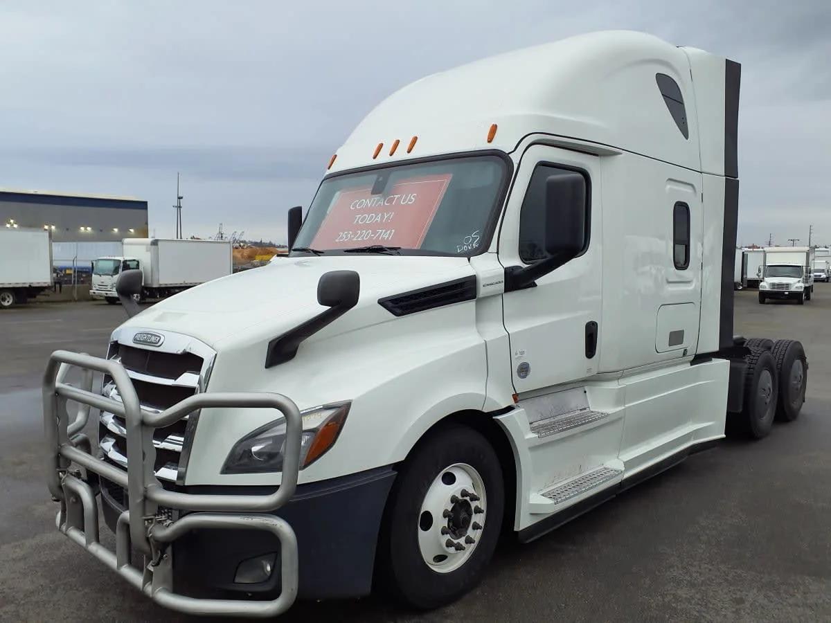 2020 Freightliner Cascadia