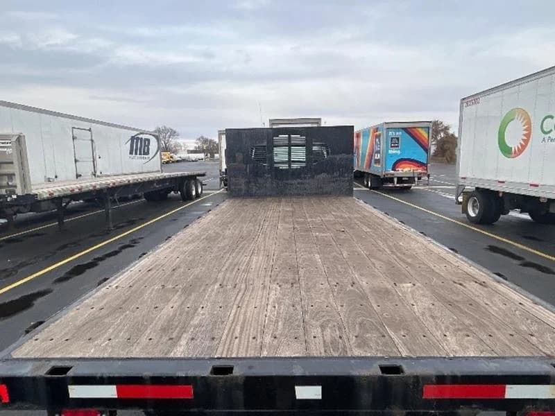 2022 Freightliner in Cincinnati, OH — photo 3