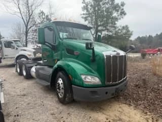 2020 Peterbilt 579 in Raleigh, NC — photo 2