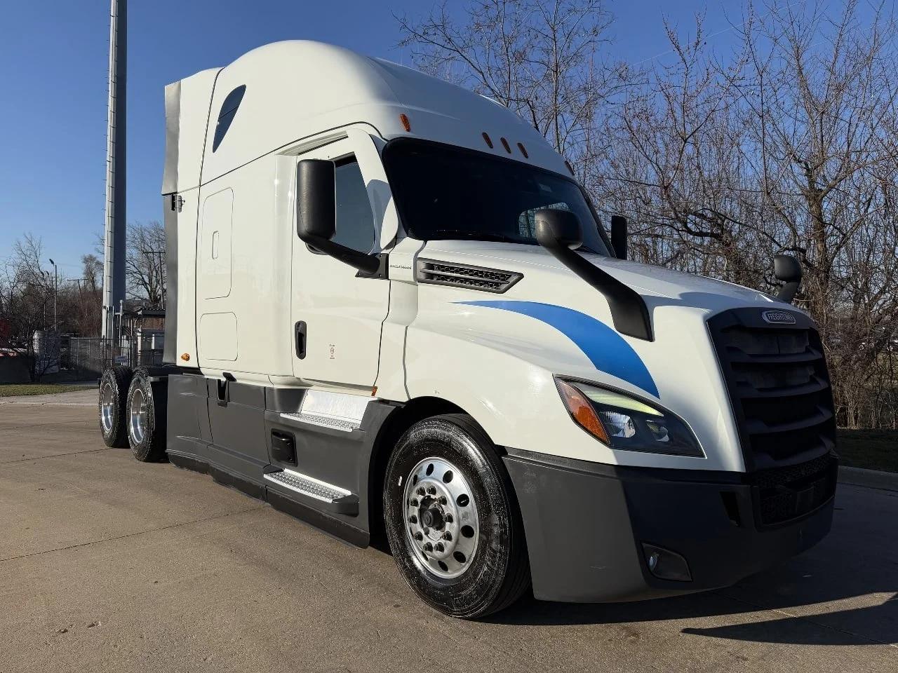 2022 Freightliner Cascadia