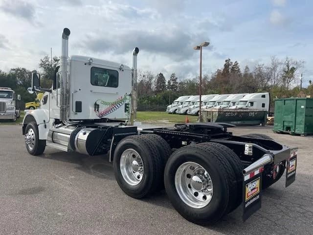 2026 Peterbilt 567 in Haines City, FL — photo 4