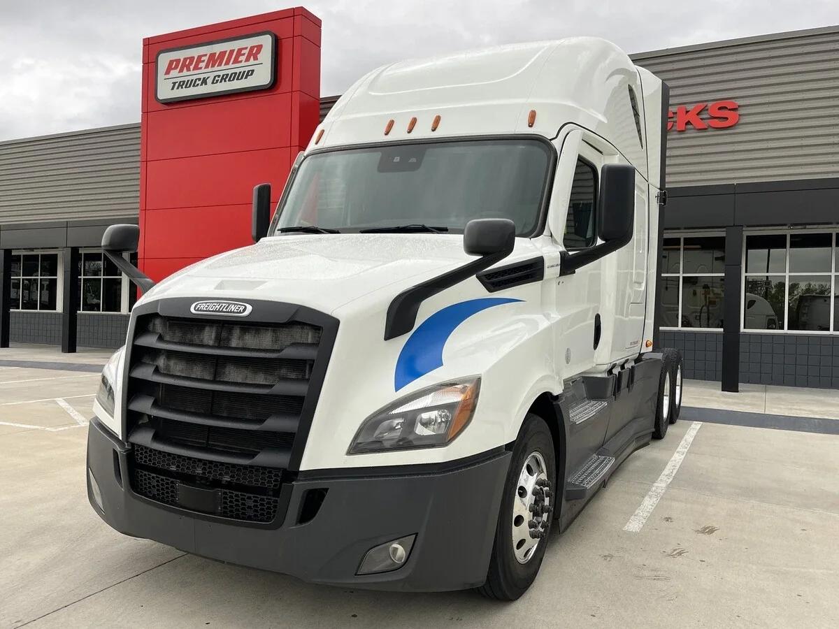 2021 Freightliner Cascadia