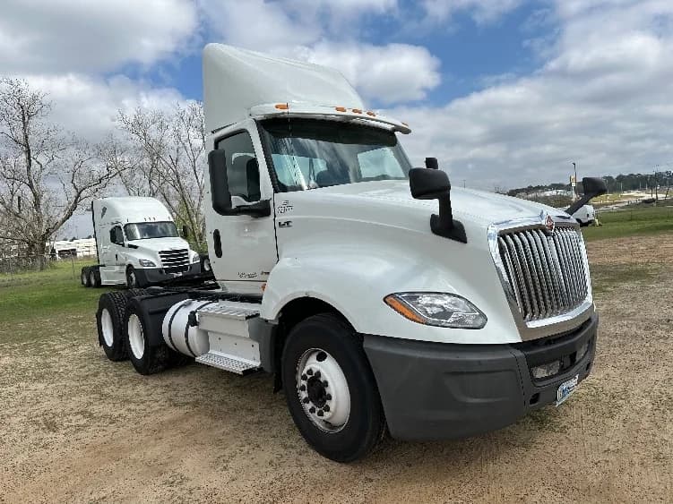 2019 International LT