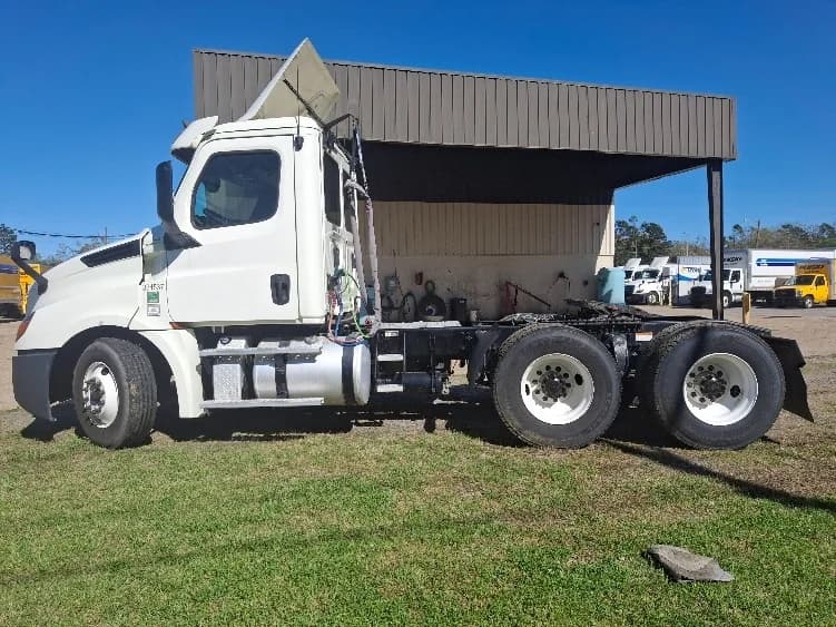 2019 Freightliner Cascadia in Monroe, LA — photo 4