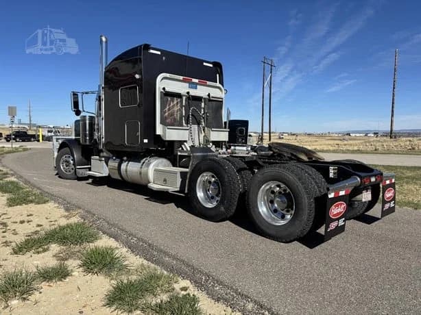 2023 Peterbilt 389 in Casper, WY — photo 7