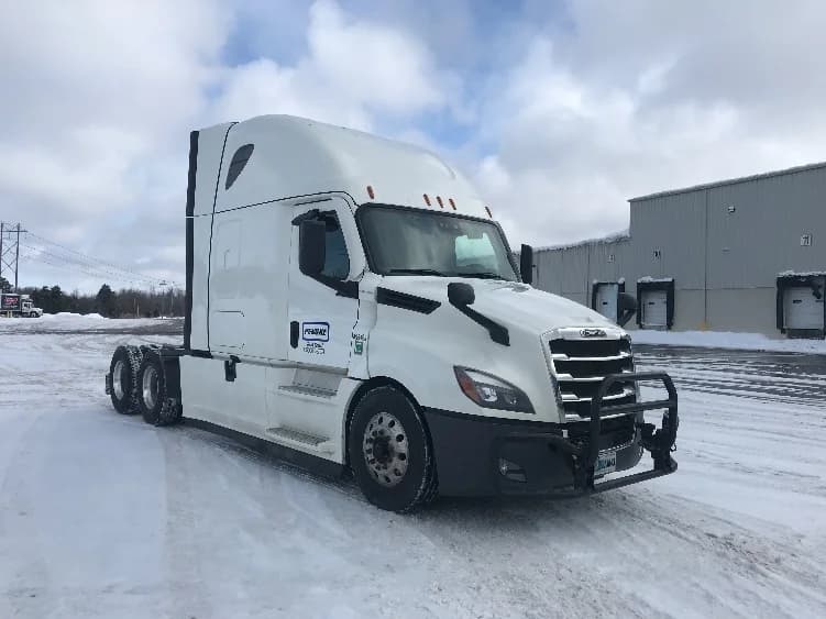 2022 Freightliner Cascadia in Middlefield, OH