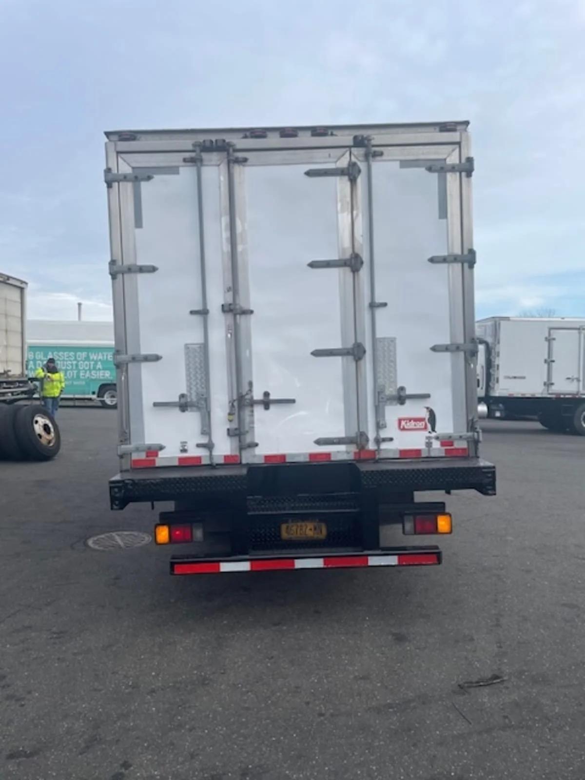 2020 Isuzu NQR in Farmingdale, NY — photo 5