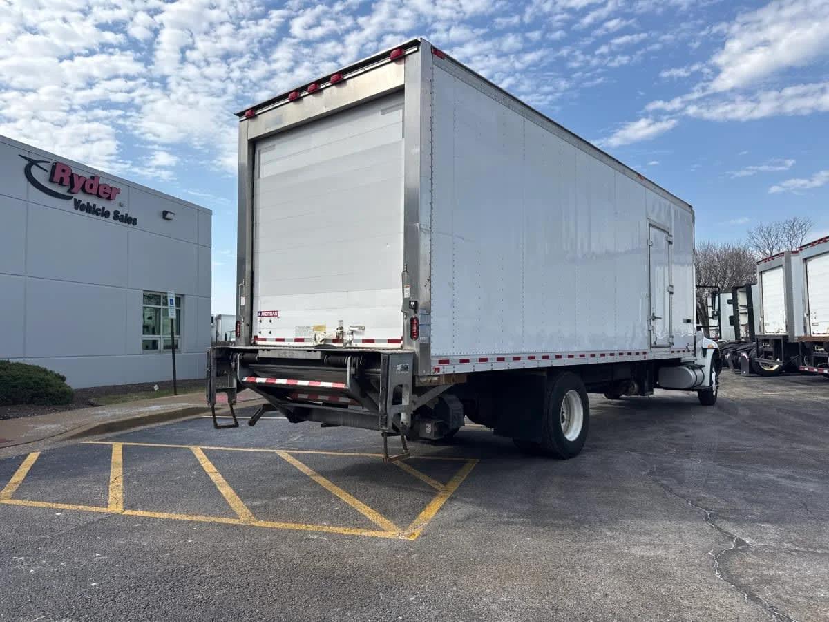 2019 International 4300 in Wayland, MI — photo 4