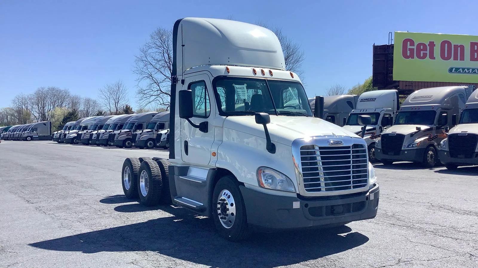 2019 Freightliner Cascadia in Carlisle, PA