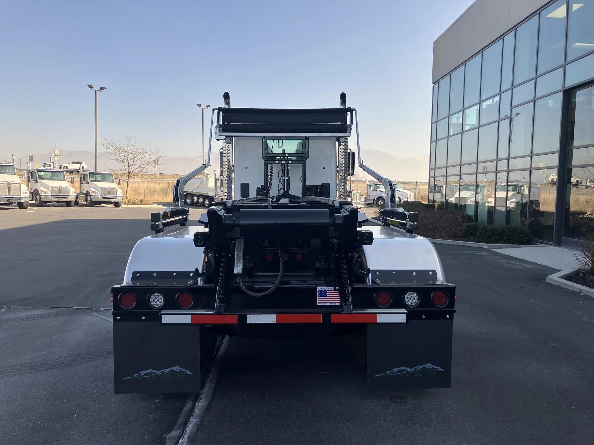 2026 Kenworth T880 in Salt Lake, UT, UT — photo 4