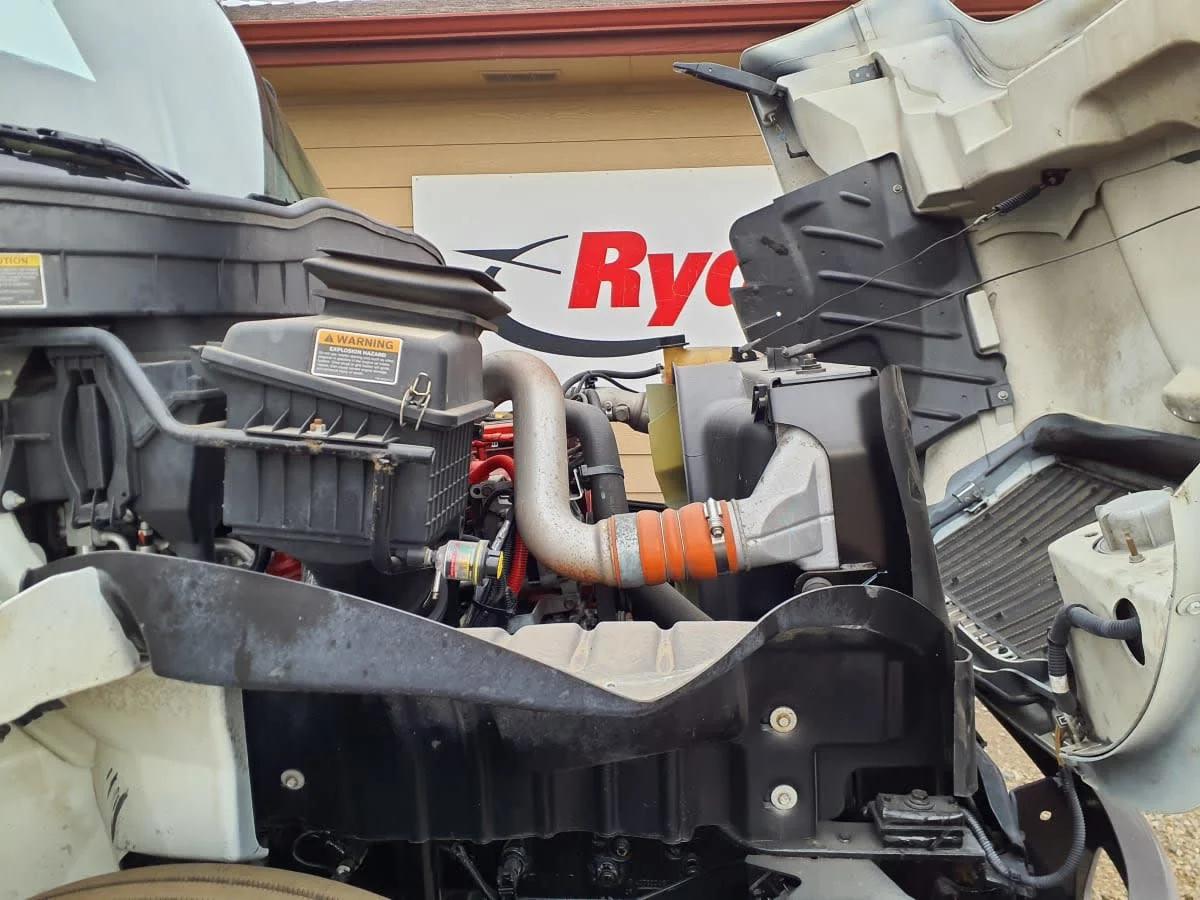 2018 International 4300 in Commerce City, CO — photo 11