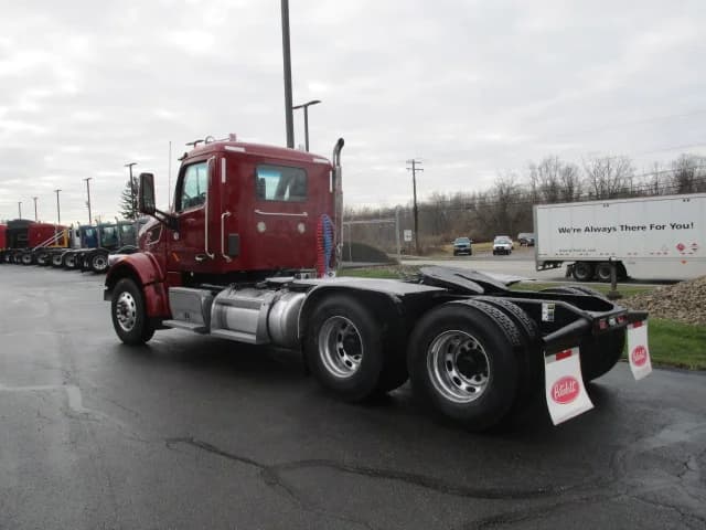 2020 Peterbilt 567 in BUTLER, PA — photo 3