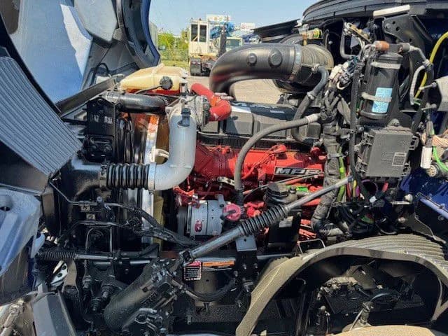 2024 Mack Anthem in La Vergne, TN — photo 9