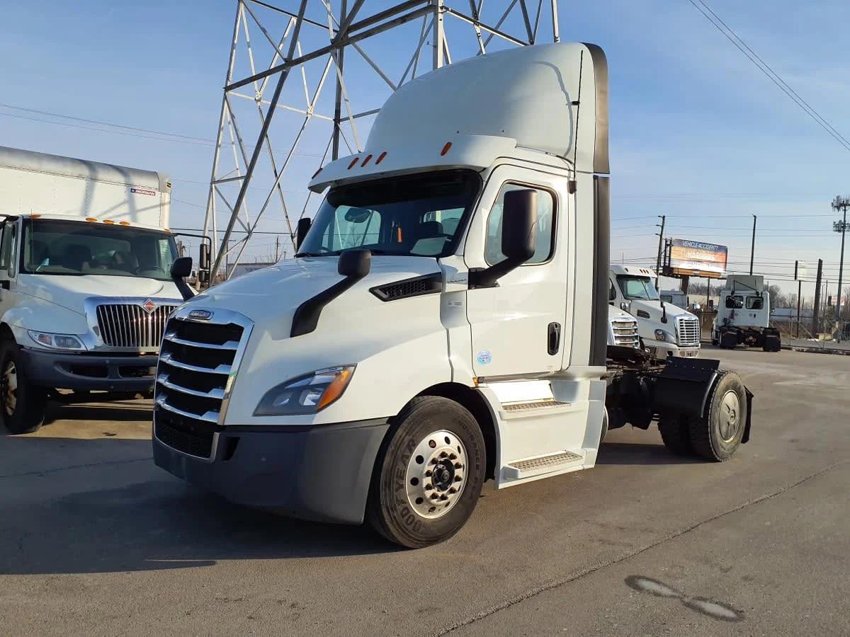 2020 Freightliner Cascadia