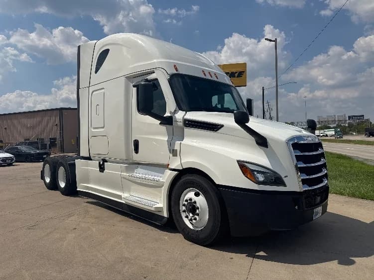 2022 Freightliner Cascadia in Houston, TX
