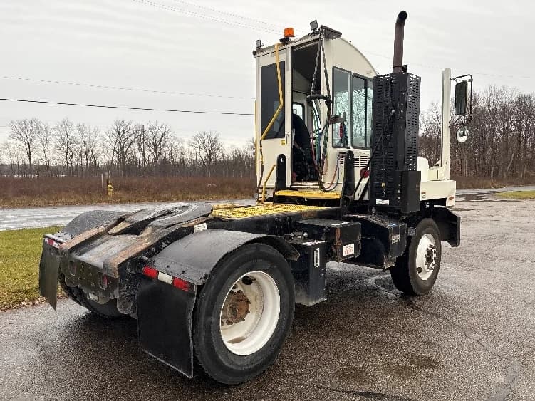2022 Autocar in Kalamazoo, MI — photo 7