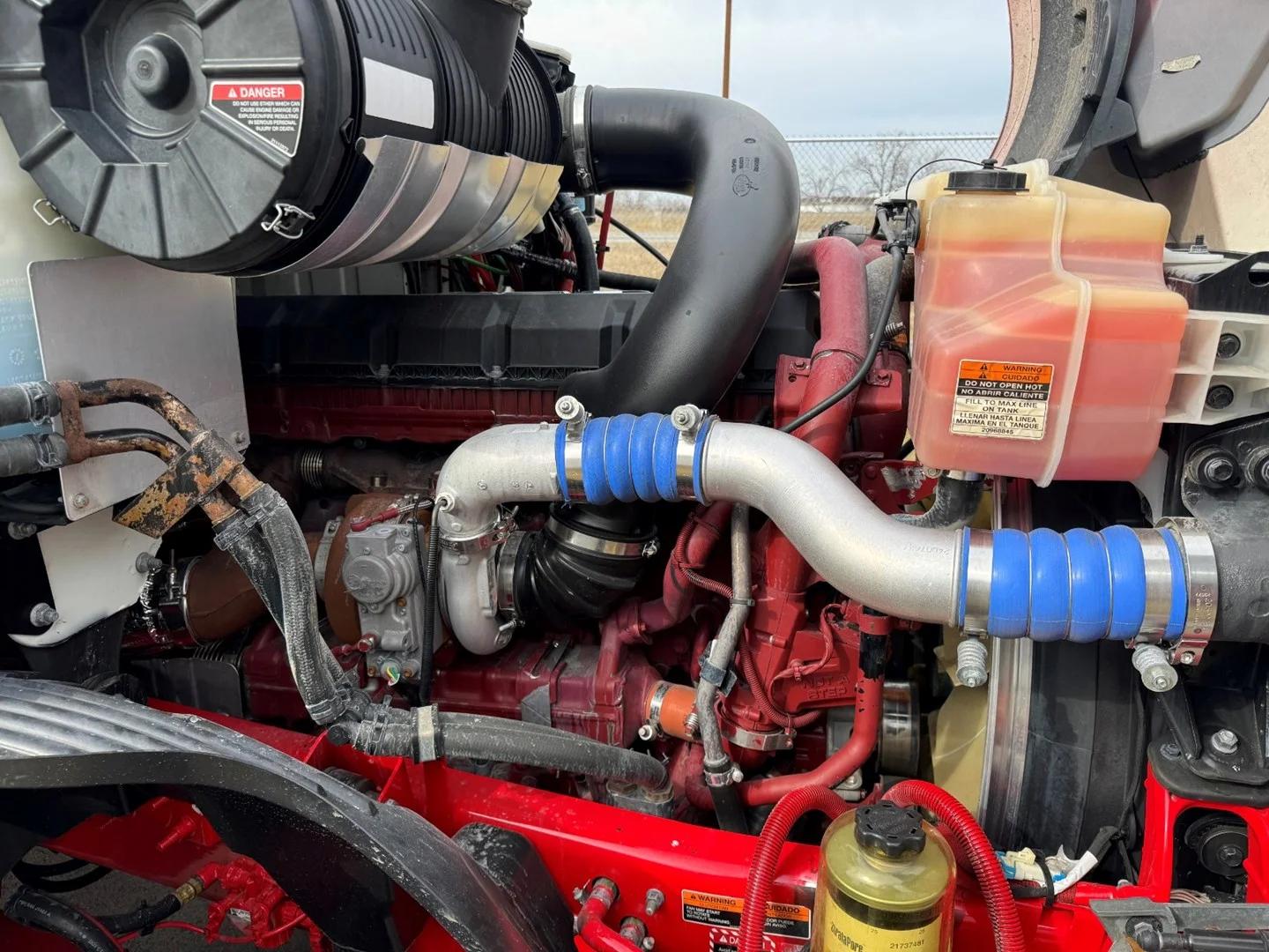 2023 Mack Anthem in Carroll, IA — photo 9