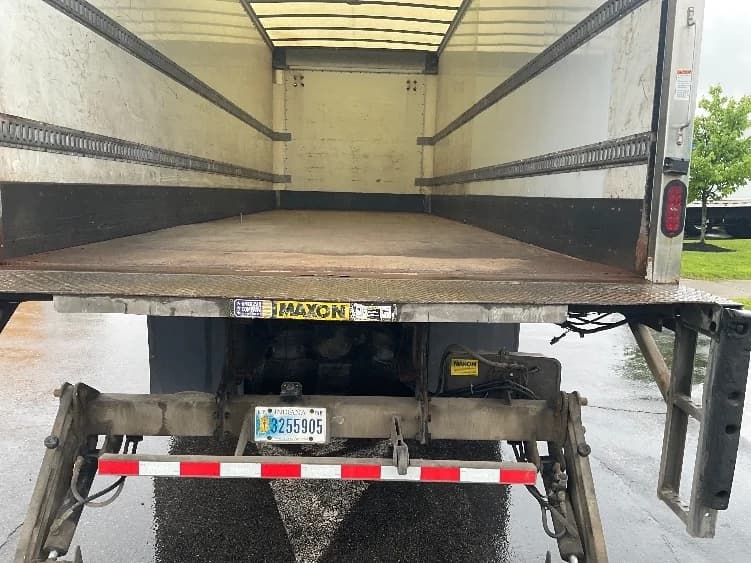 2019 Freightliner M2 112 in Rochester, NY — photo 10
