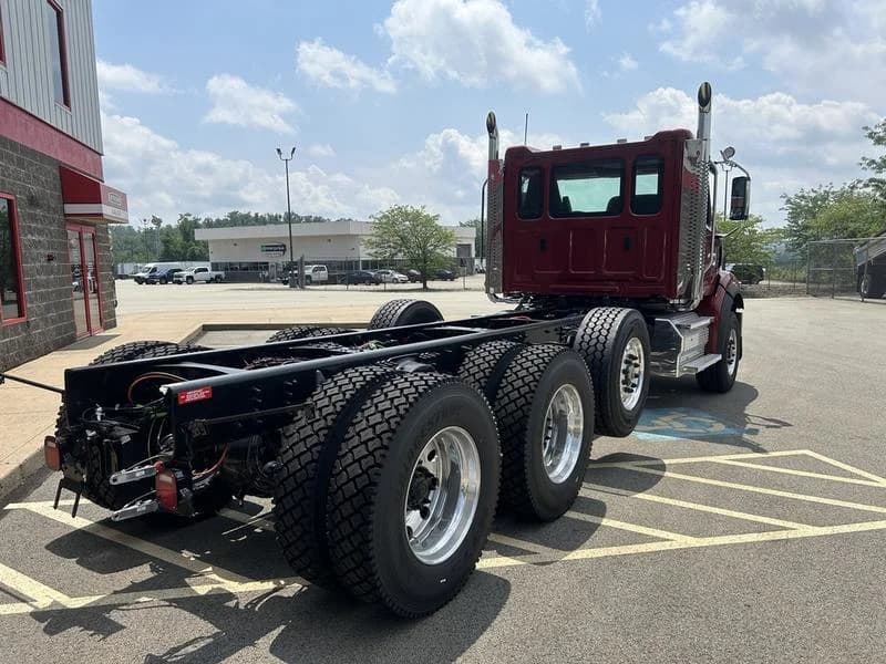 2026 Western Star 49X in Pittsburgh, PA — photo 4