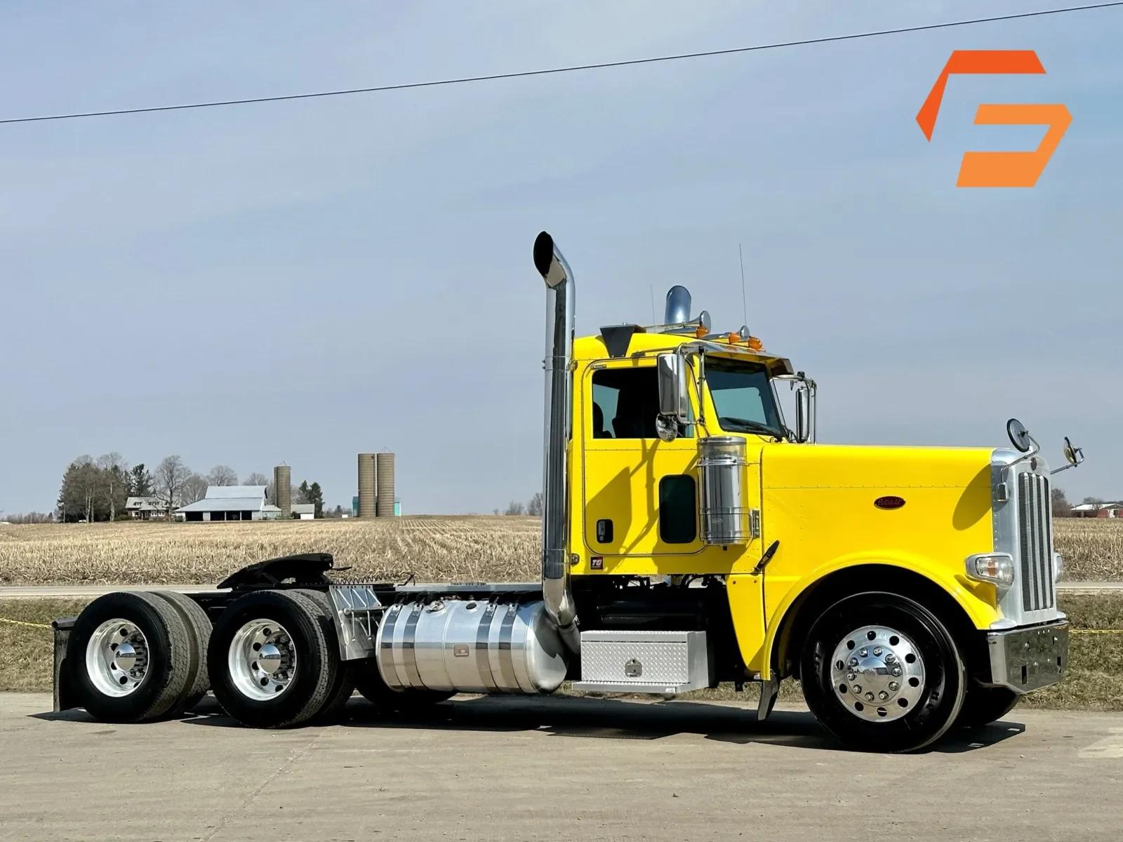 2014 Peterbilt 389