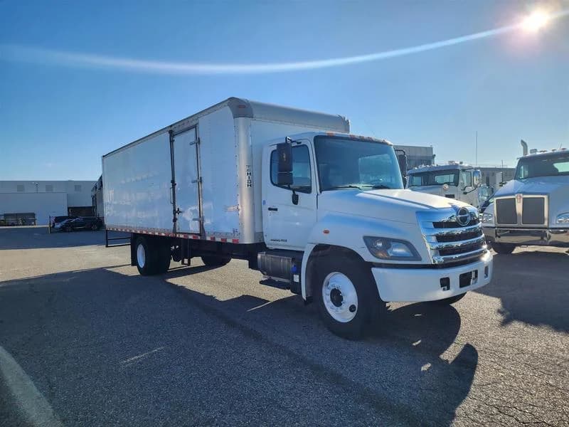 2016 Hino 338