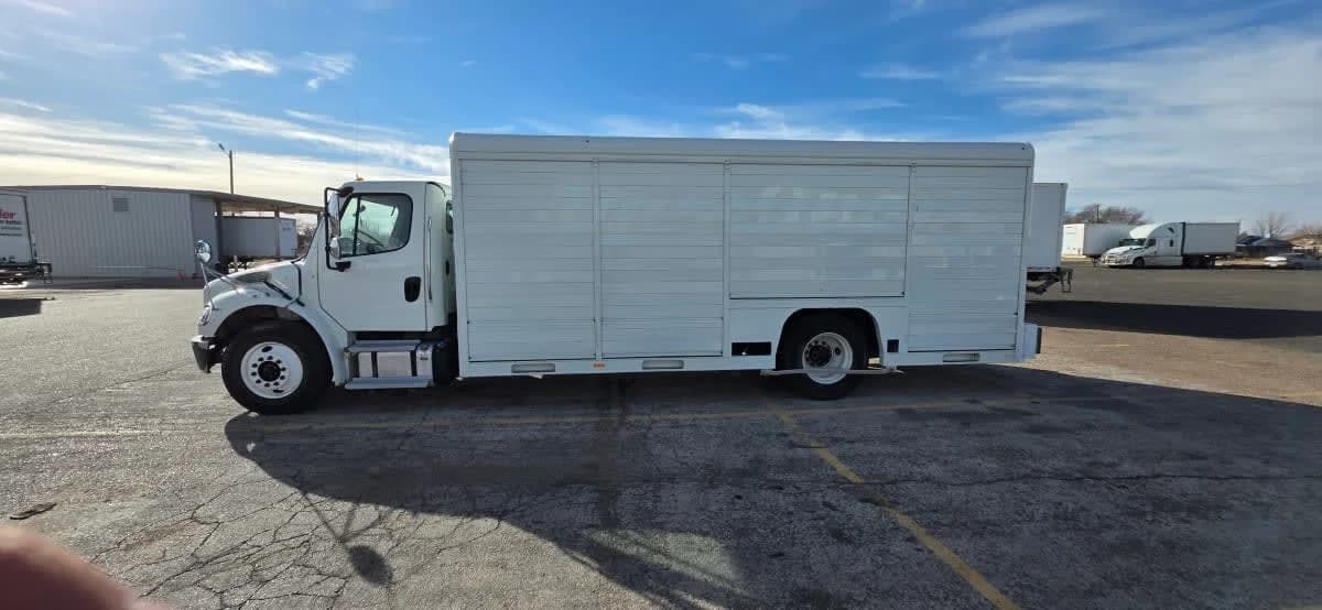 2020 Freightliner M2 106 in Commerce City, CO — photo 6