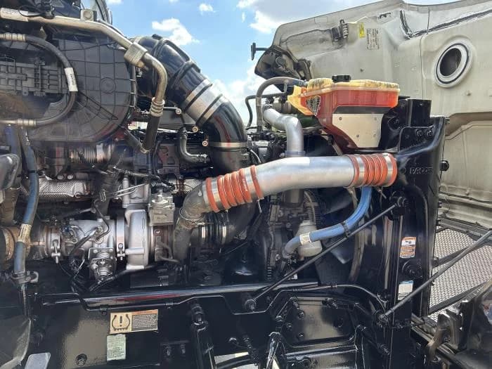 2020 Peterbilt 567 in Houston, TX — photo 21