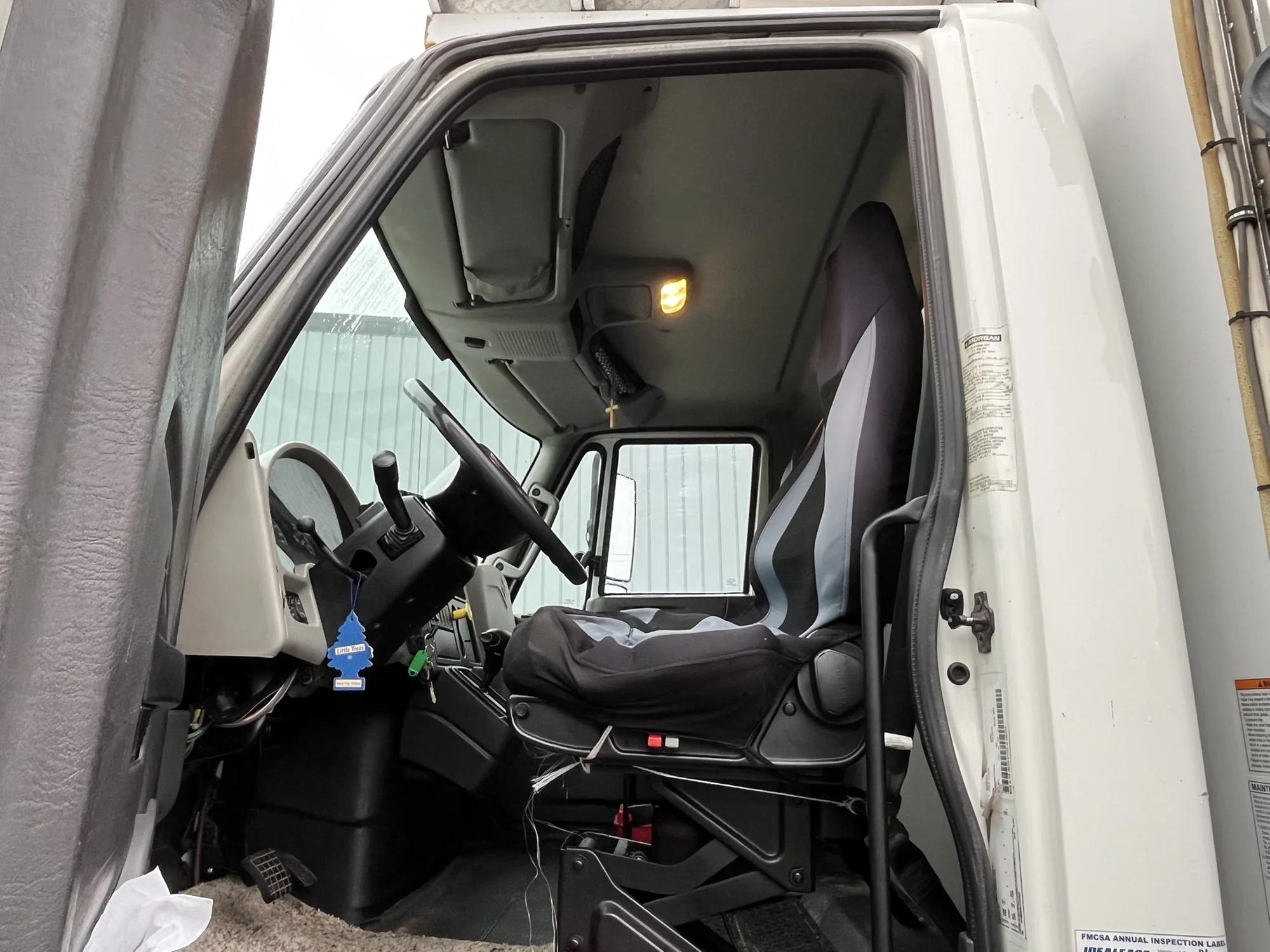 2015 International — photo 3