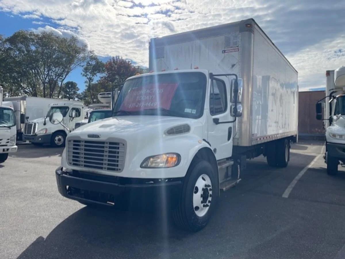 2019 Freightliner M2 106
