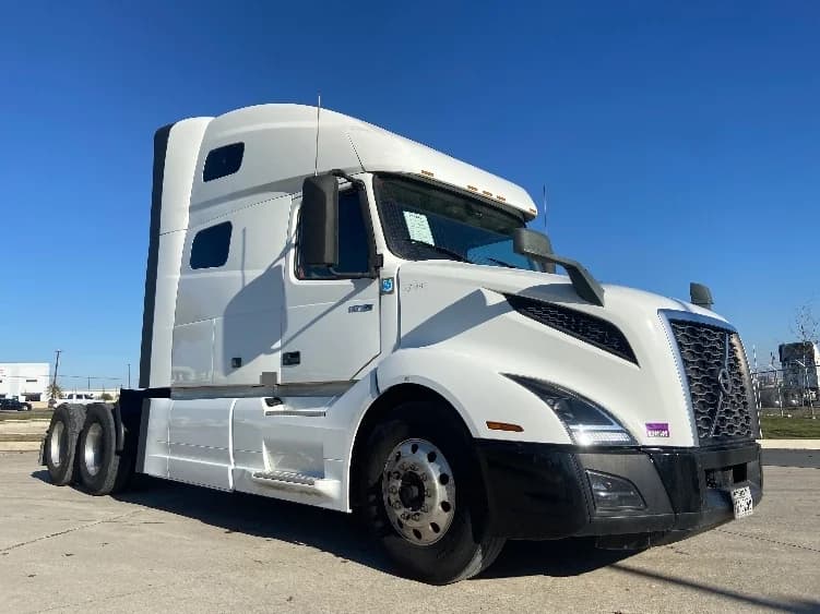 2020 Volvo VNL 760 in San Antonio, TX