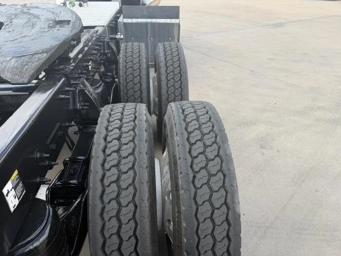 2019 Peterbilt 579 — photo 15