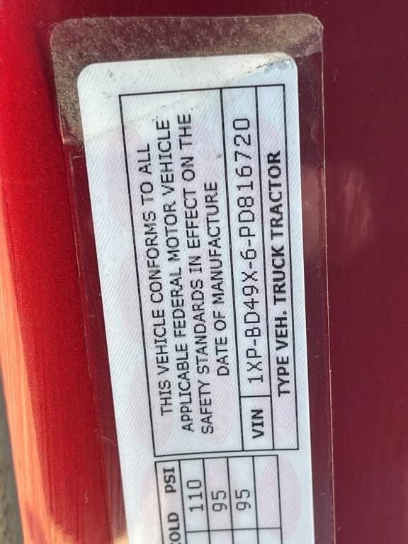 2023 Peterbilt 579 in Springfield, MO — photo 16